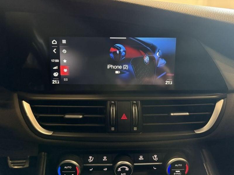 Alfa Romeo Giulia 2.2 Turbodiesel 210 CV AT8 AWD Q4 Veloce