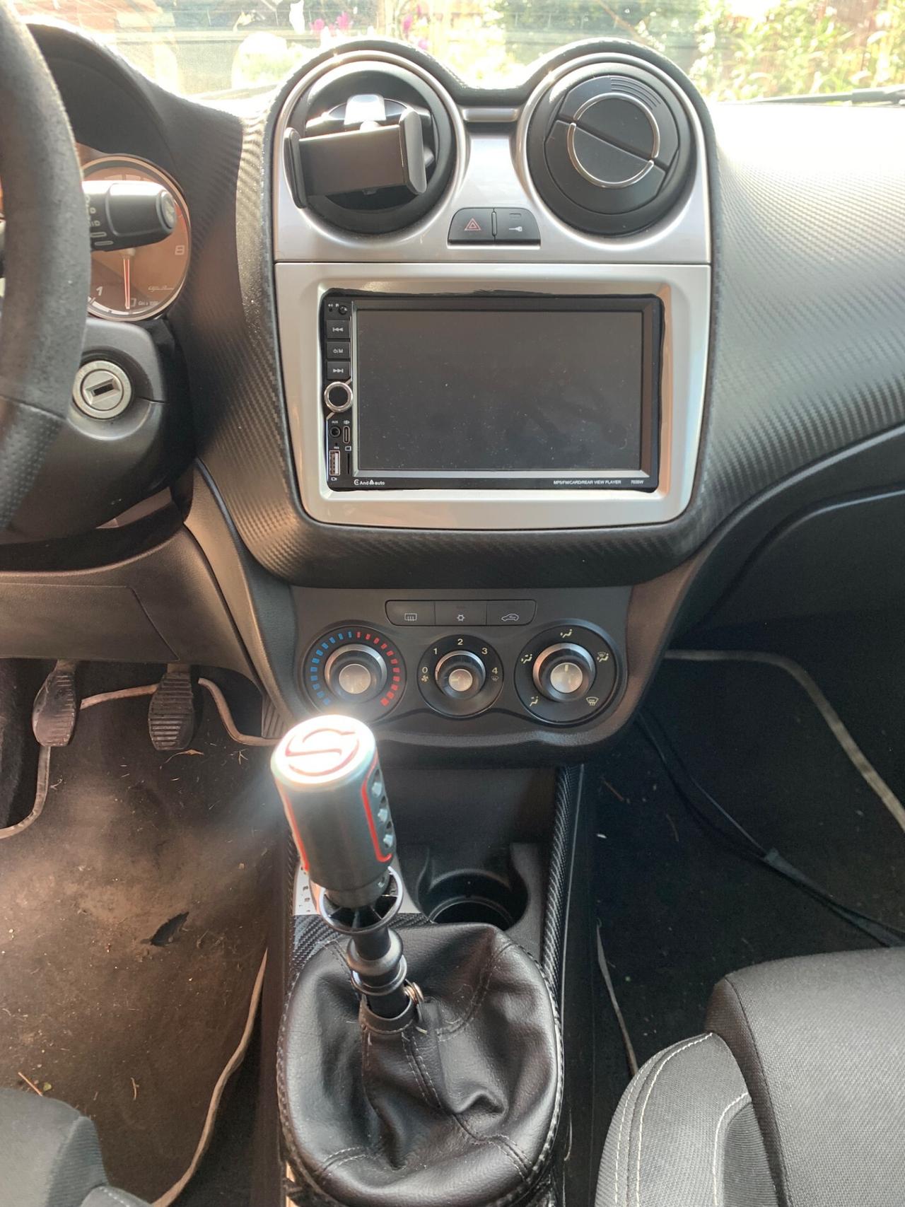 Alfa Romeo MiTo 1.4 T 120 CV GPL Distinctive Sport Pack