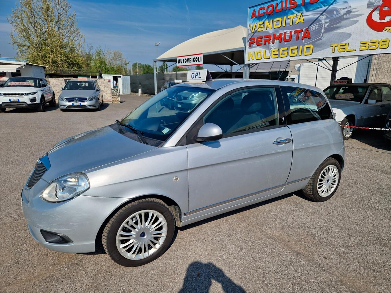 Lancia Ypsilon 1.4 Diva Ecochic GPL