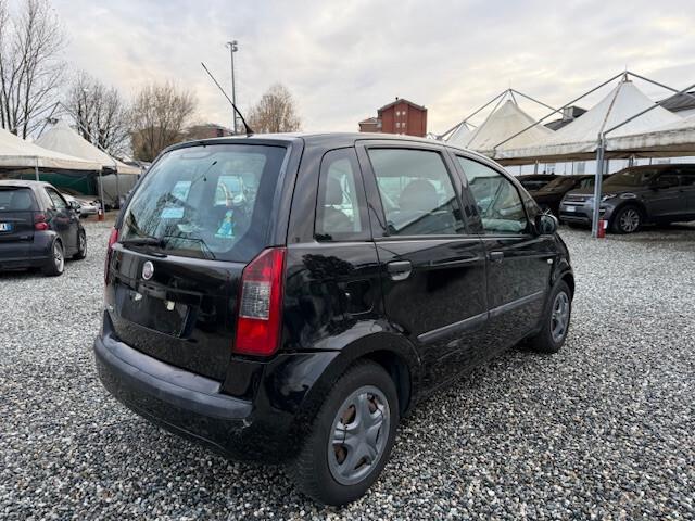 Fiat Idea 1.2 16V BlackLabel