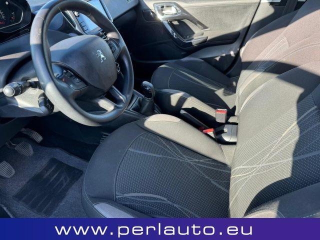 PEUGEOT 208 1.4 8V HDi 68CV 5p. Allure