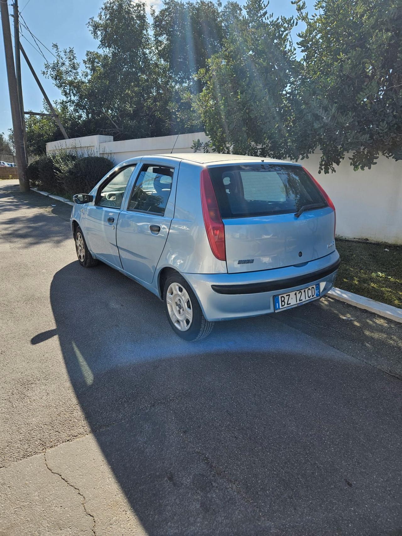 Fiat Punto 1.2i cat 5 porte EL