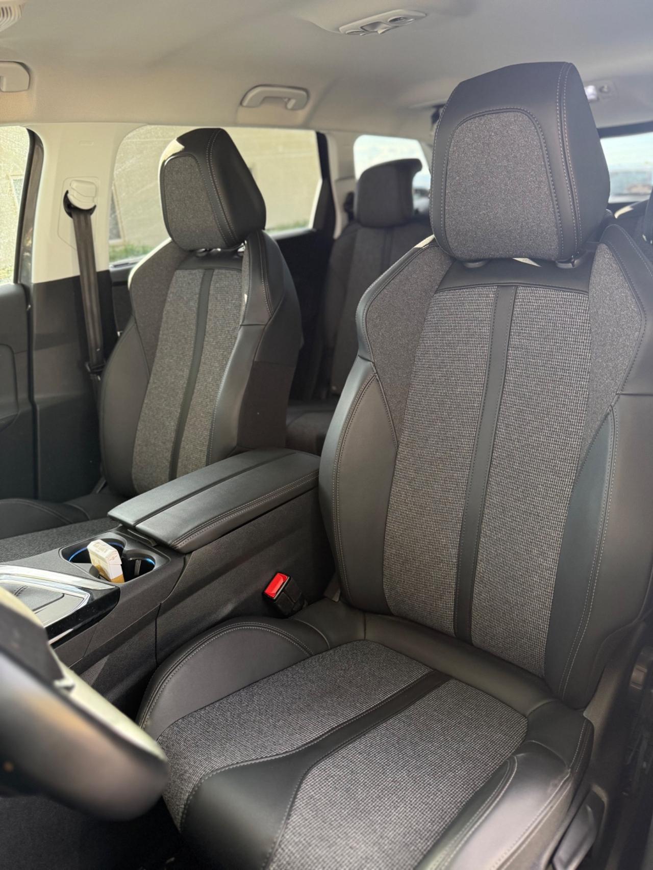 Peugeot 5008 BlueHDi 130 S&S Allure