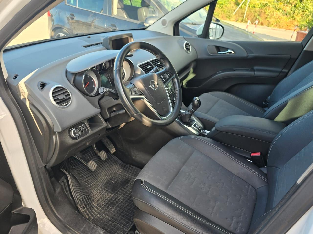 Opel Meriva 1.7 CDTI 110CV b-color Panoramic