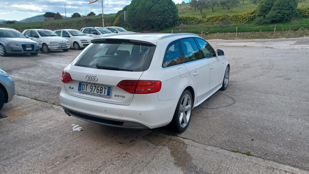 Audi A4 Avant 2.0 TDI SLINE