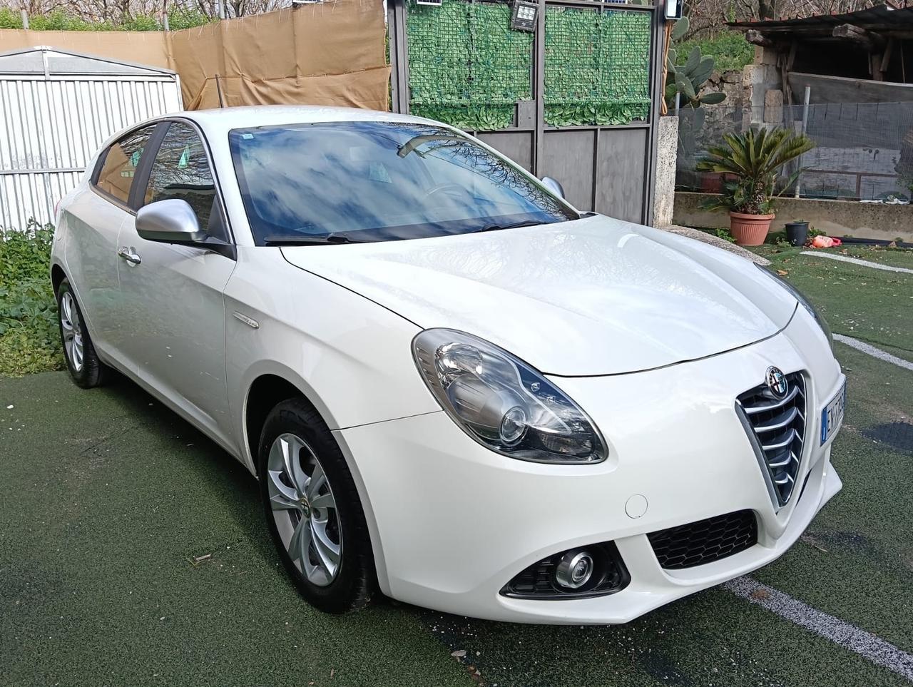 Alfa Romeo Giulietta 1.4 GPL FULL OPTIONAL FINE 2014