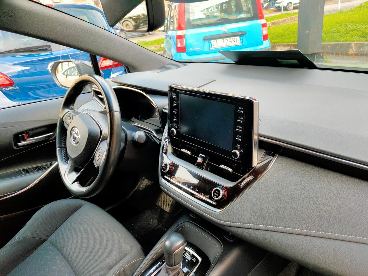 Toyota Corolla 1.8 Hybrid Style