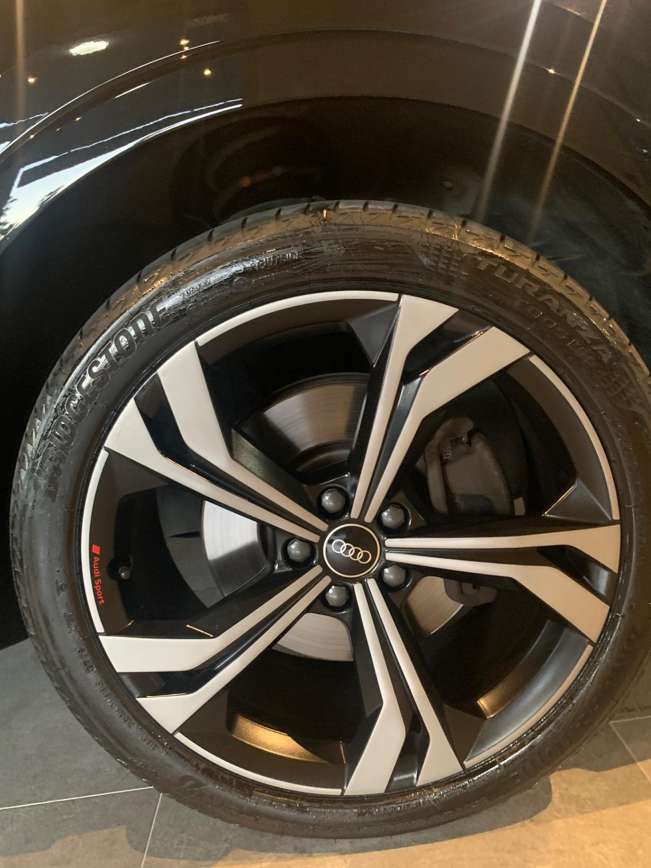 Audi Q3 SPB 40 TDI quattro S tronic line edition