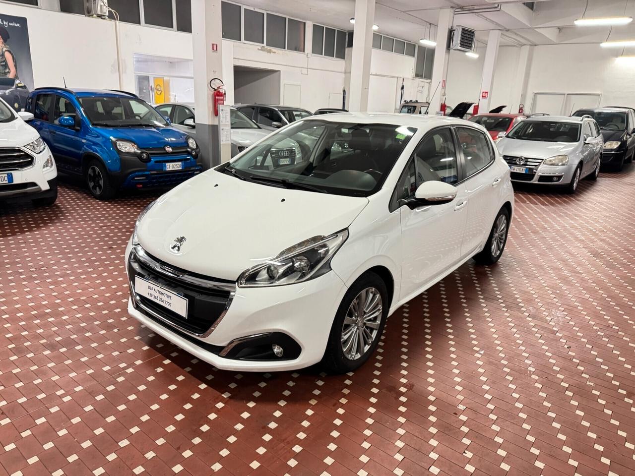 Peugeot 208 PureTech 82 5 porte Allure - UNICO PROPRIETARIO