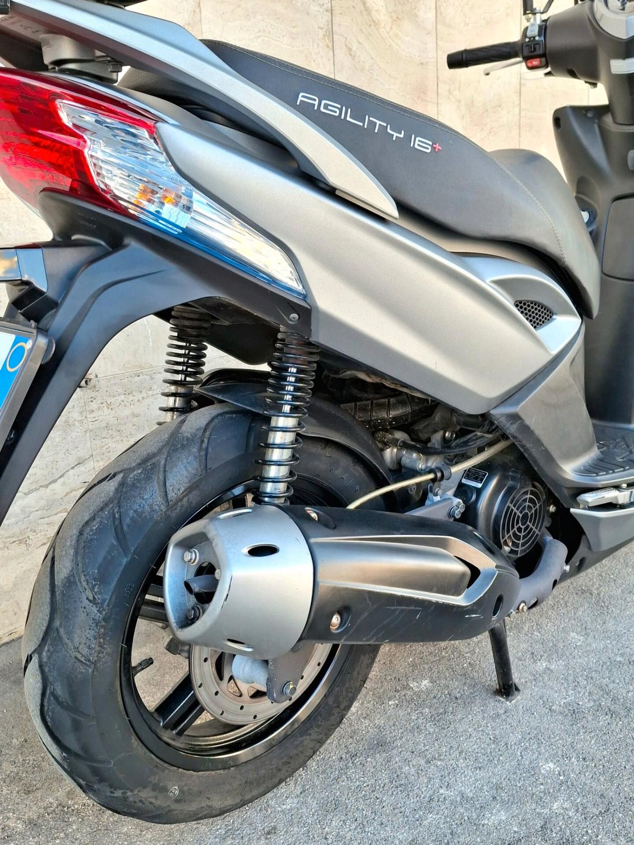 Kymco Agility 125i R16 + 125 CBS E5