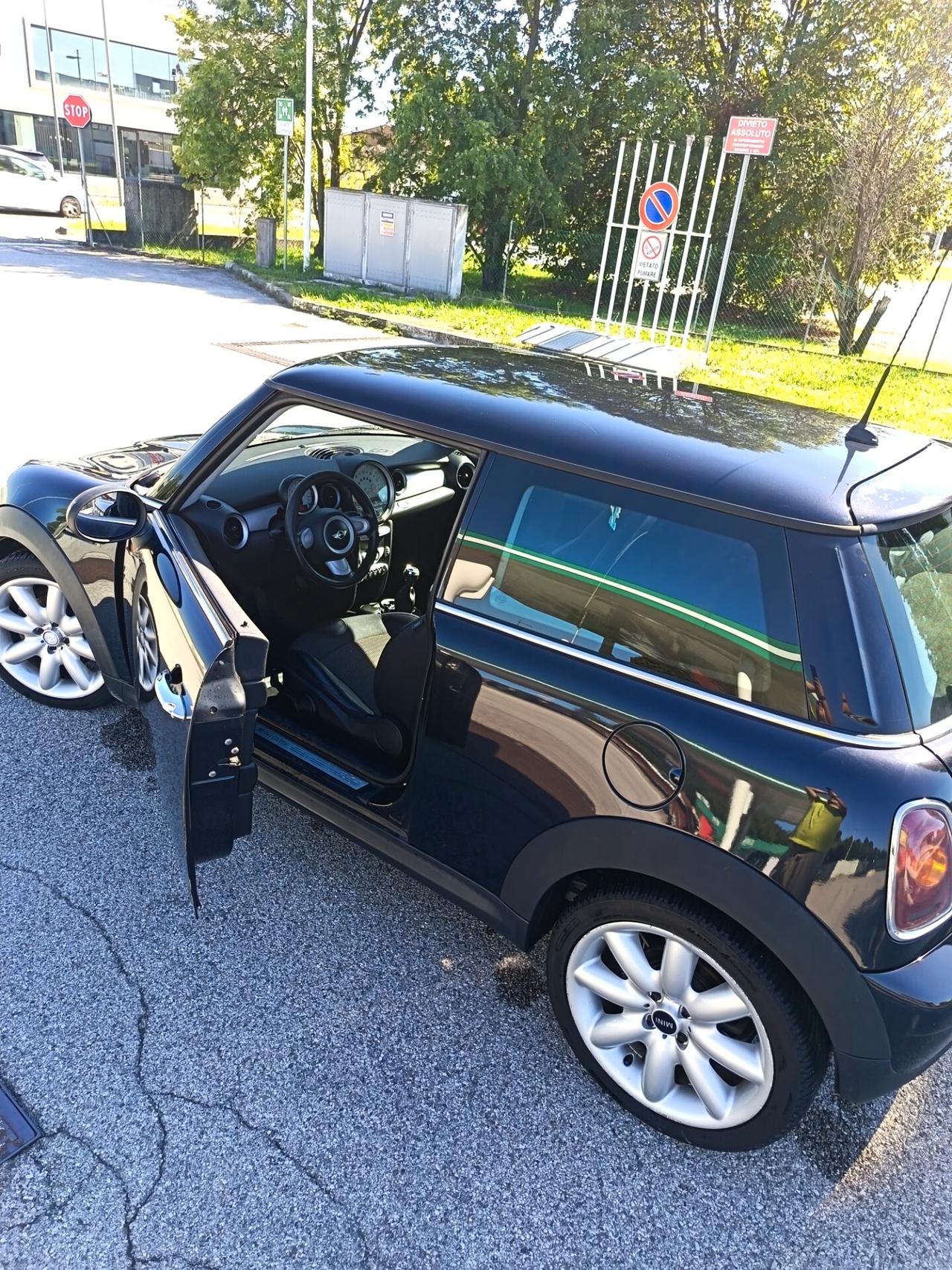Mini 1.6 16V Cooper