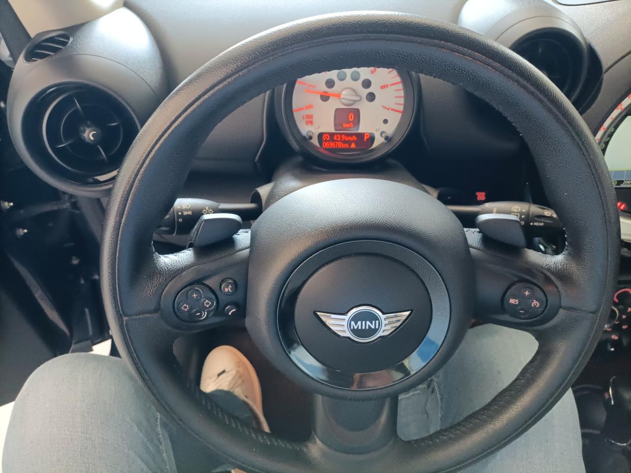 Mini Cooper SD Countryman 2.0 automatica CV 143 11/2013