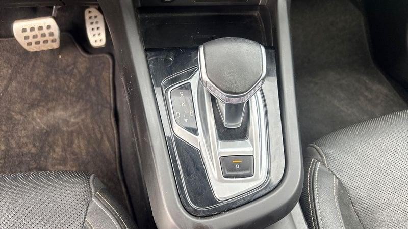 Renault Arkana 2021 1.6 E-Tech full hybrid E-Tech Engineered Fa