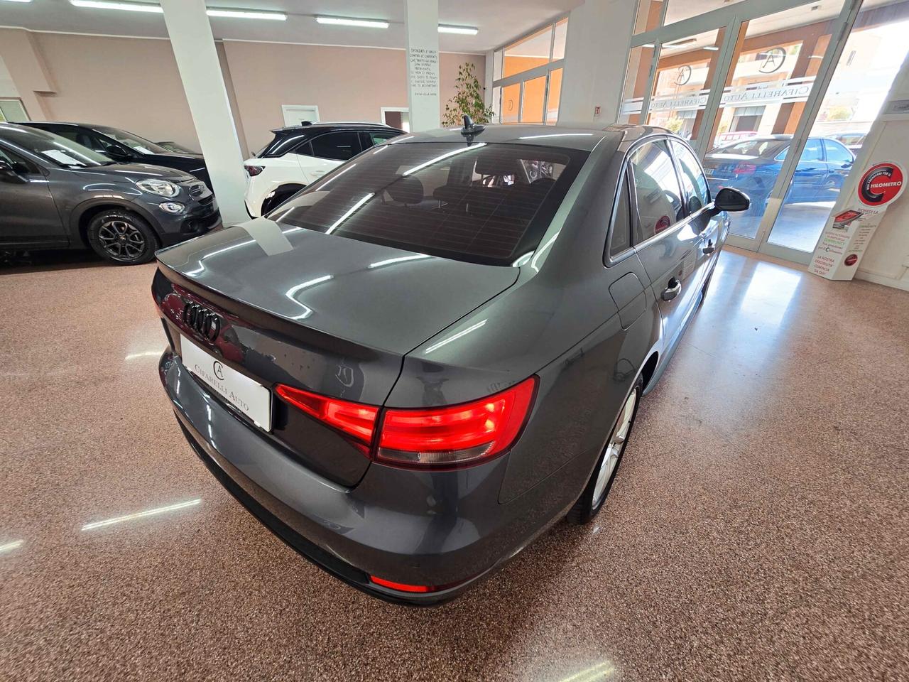 Audi A4 2.0 TDI 150 CV ultra S tronic