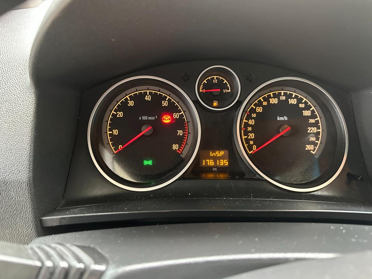 Opel Zafira 1.6 GPL 7 POSTI (12 RATE)