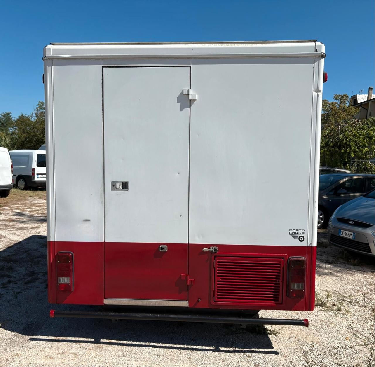 FIAT DUCATO FOOD-TRUCK Diesel 2500 CV 84 Km 195.800 certificati