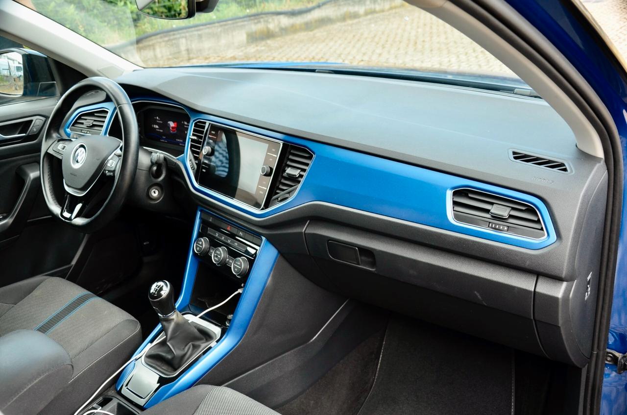VOLKSWAGEN T-ROC 1.0 TSI STYLE 110cv, UFF ITALIANA, UNICOPROPRIETARIO, EURO 6D, FARI LED, APPLE ANDROID, PERMUTE