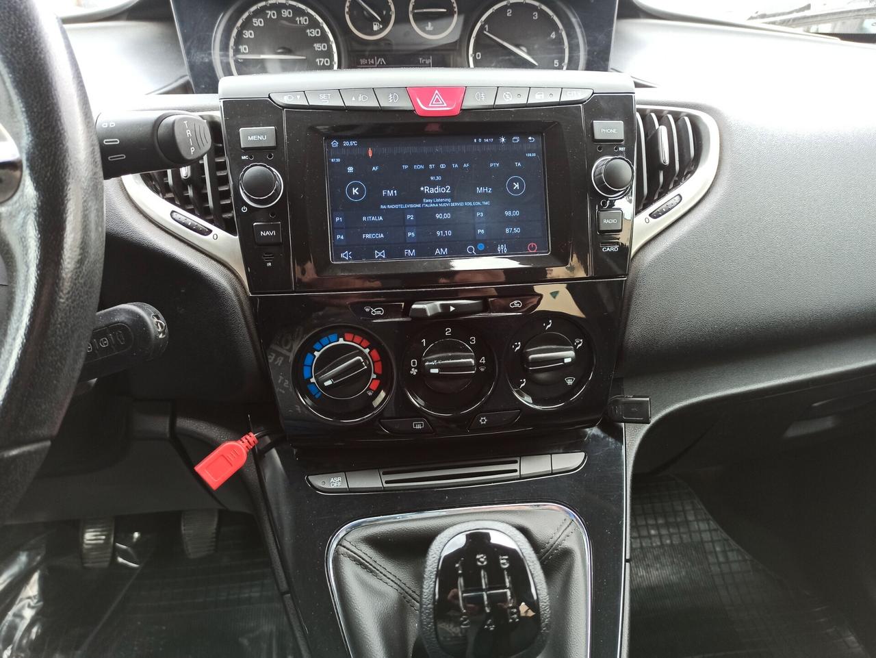 Lancia Ypsilon 1.3 MJT 16V 95 CV 5p. S&S Platinum