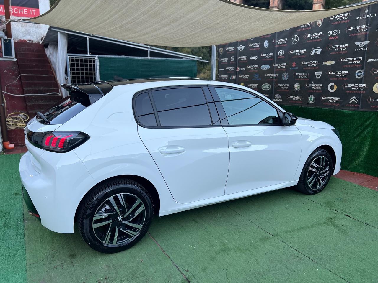 Peugeot 208 PureTech 100 EAT8 5 porte Allure UNICO PROPRIETARIO