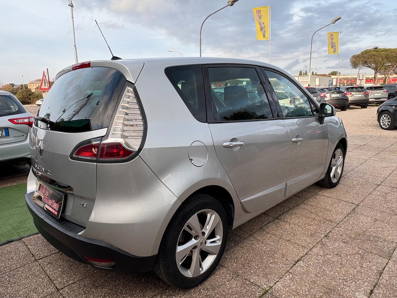 Renault Scenic XMod 1.5 dCi 110CV limited