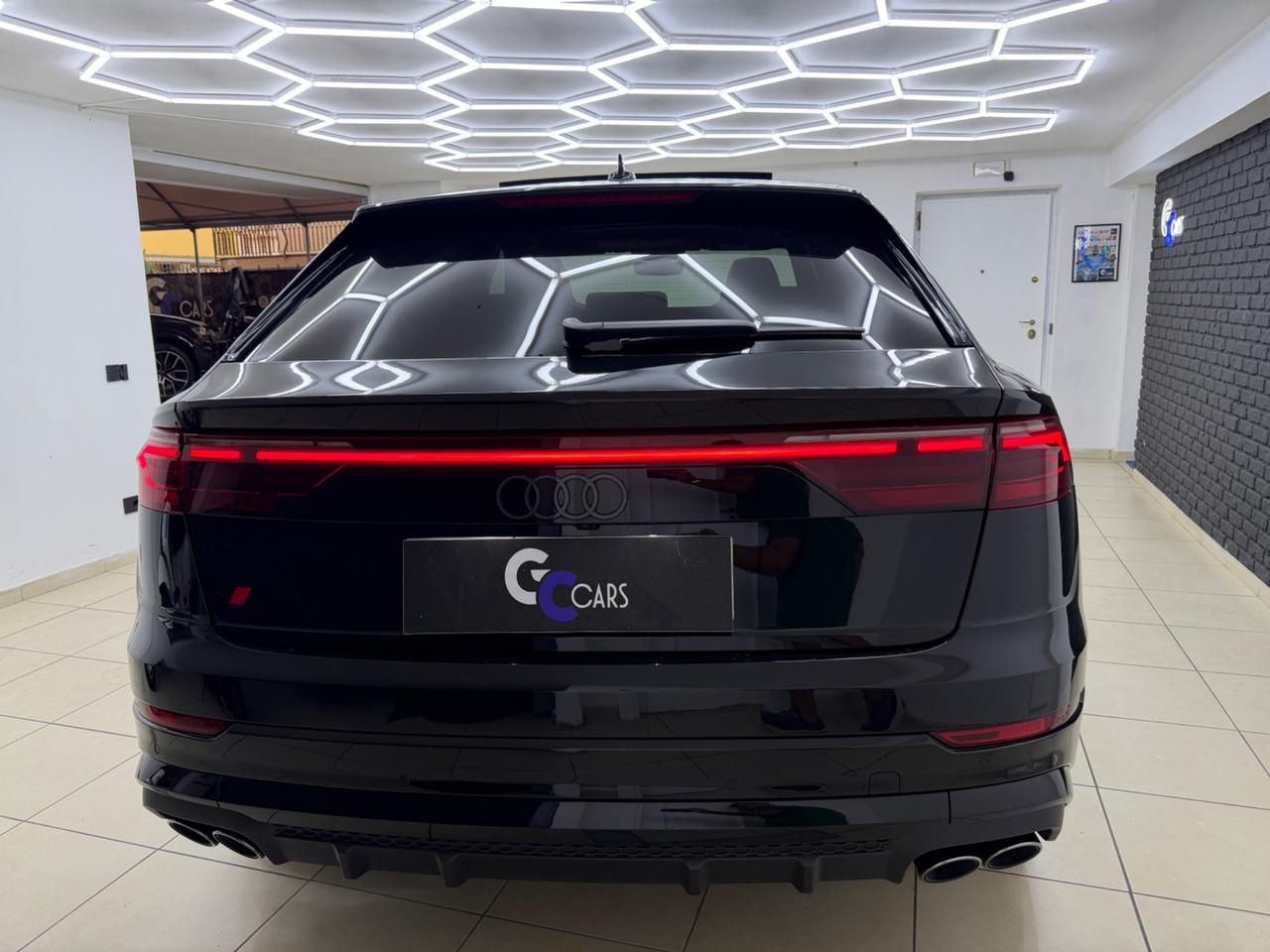 Audi Q8 SQ8 TFSI ITA UFF MATRIX TETTO 4 RUOTE STERZANTI