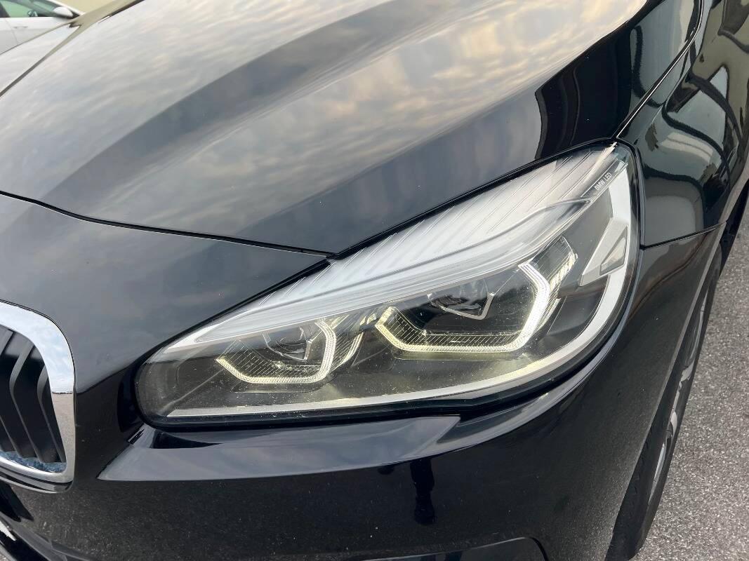 BMW Serie 2 216d Business