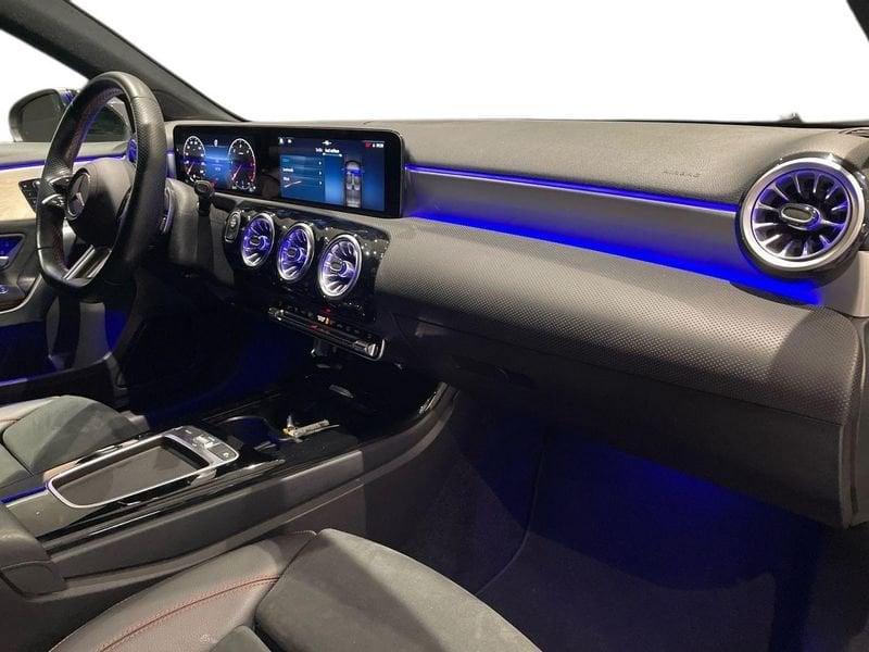 Mercedes-Benz Classe A A 180 d AMG Line Premium auto