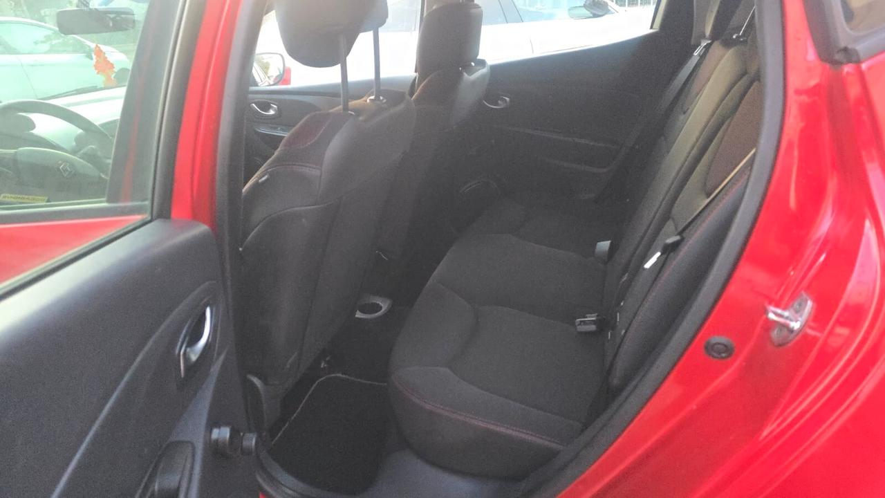 Renault Clio 1.2 75CV 5 porte Life