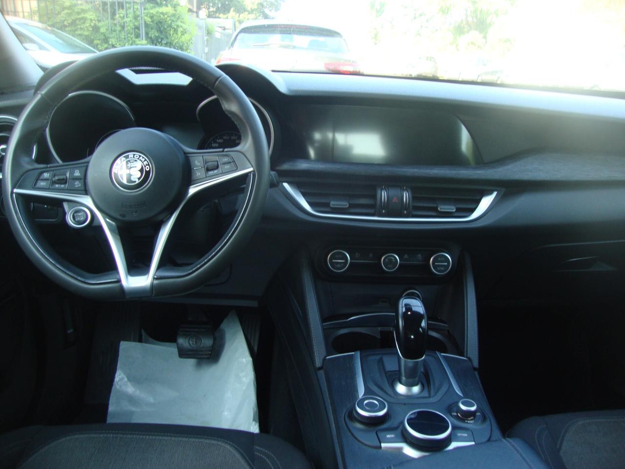 Alfa Romeo Stelvio 2.2 Turbodiesel AT8