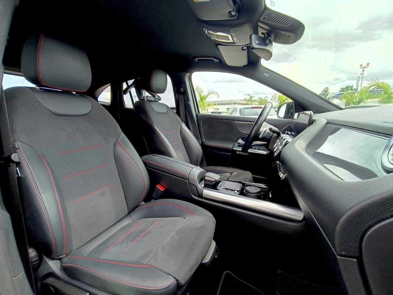 Mercedes-benz GLA 200 d Automatic 4Matic Premium AMG Line - 2020