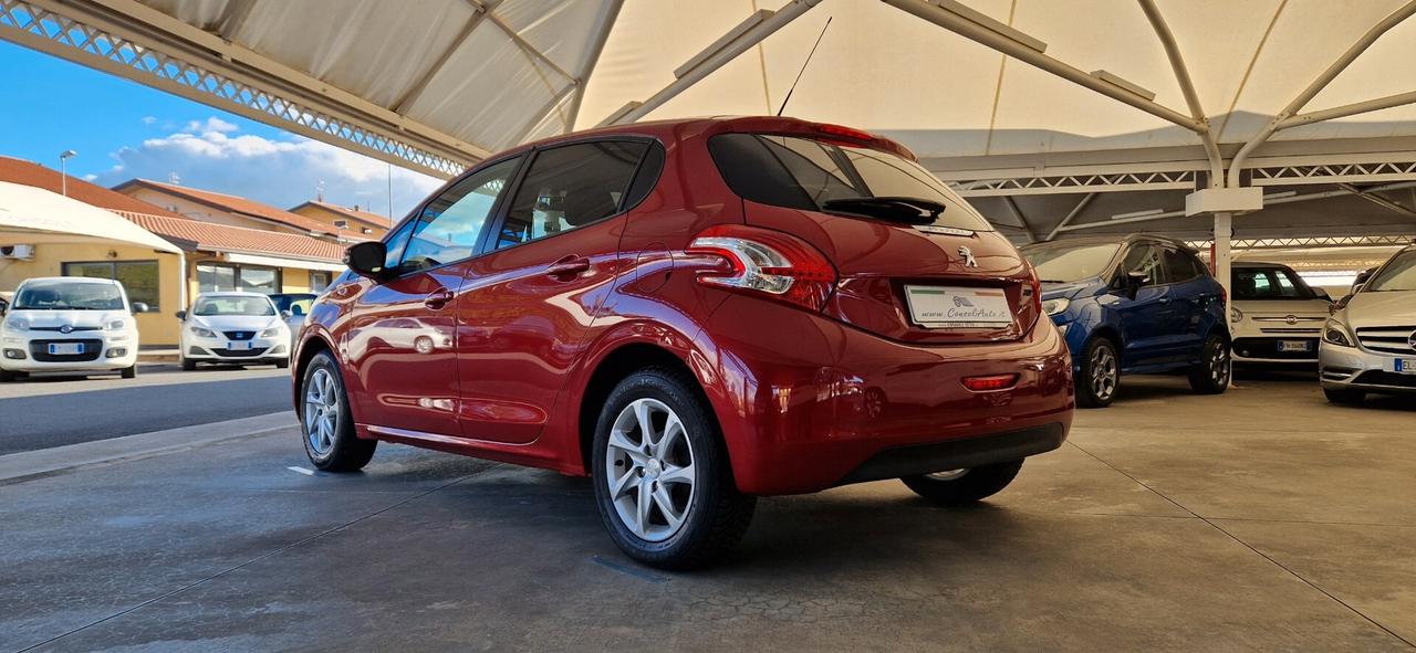 Peugeot 208 1.4 HDi 68cv 5 porte Allure