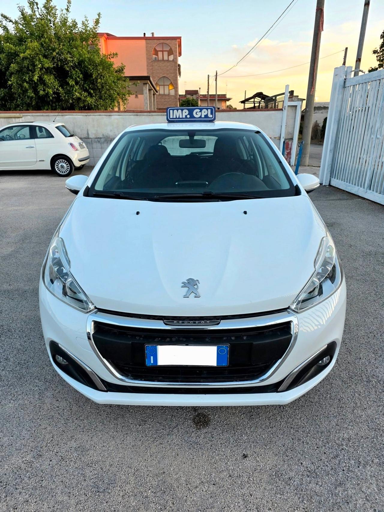 Peugeot 208 1.2 82cv GPL Allure