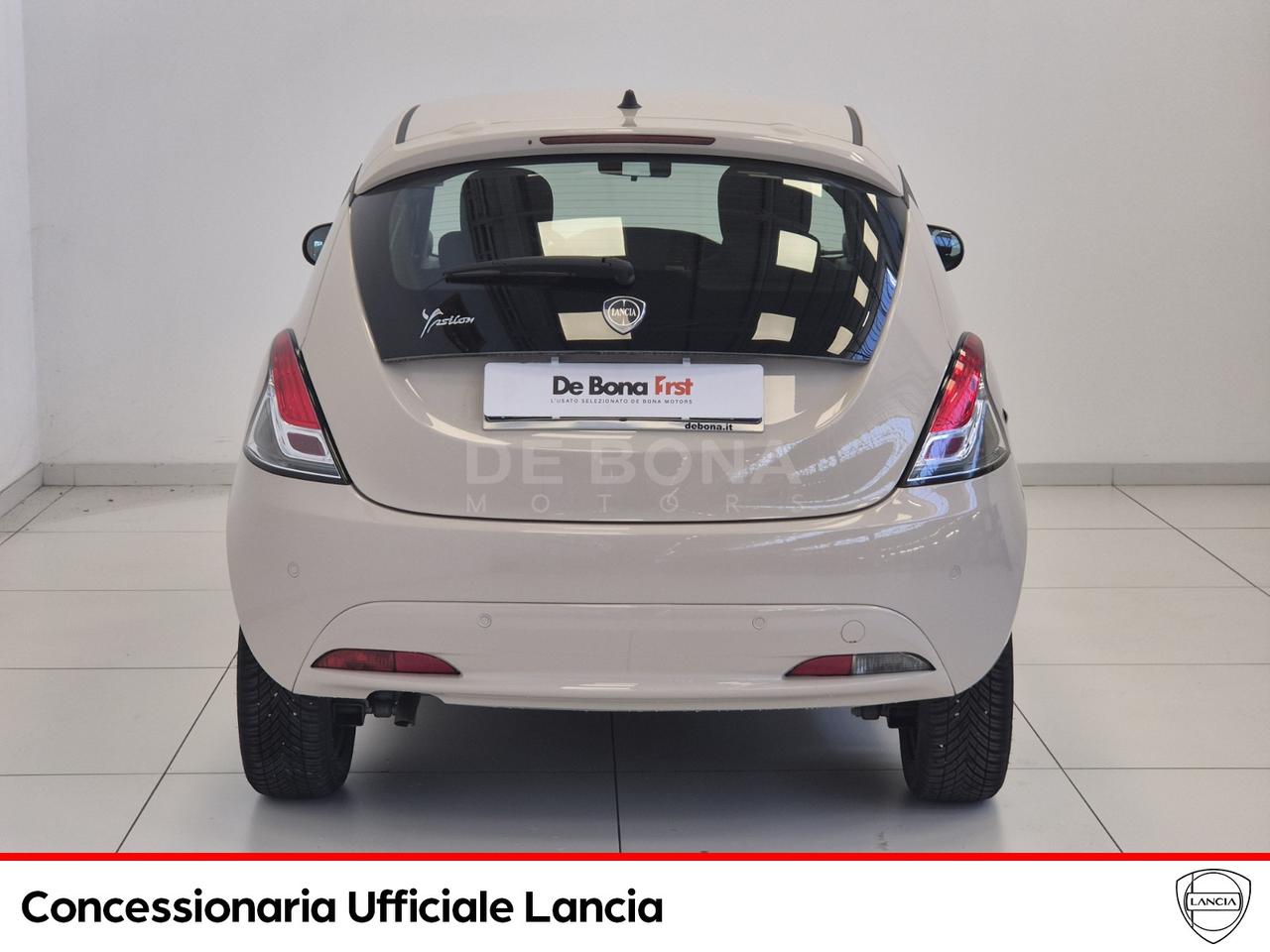 Lancia Ypsilon 1.2 silver ecochic gpl 69cv