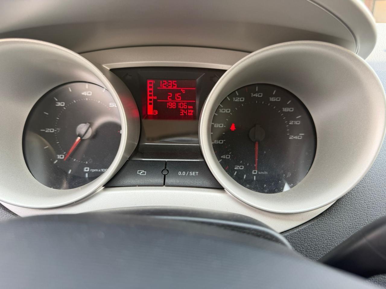 Seat Ibiza 1.6 TDI 105CV CR DPF 5p. Sport neopatentati