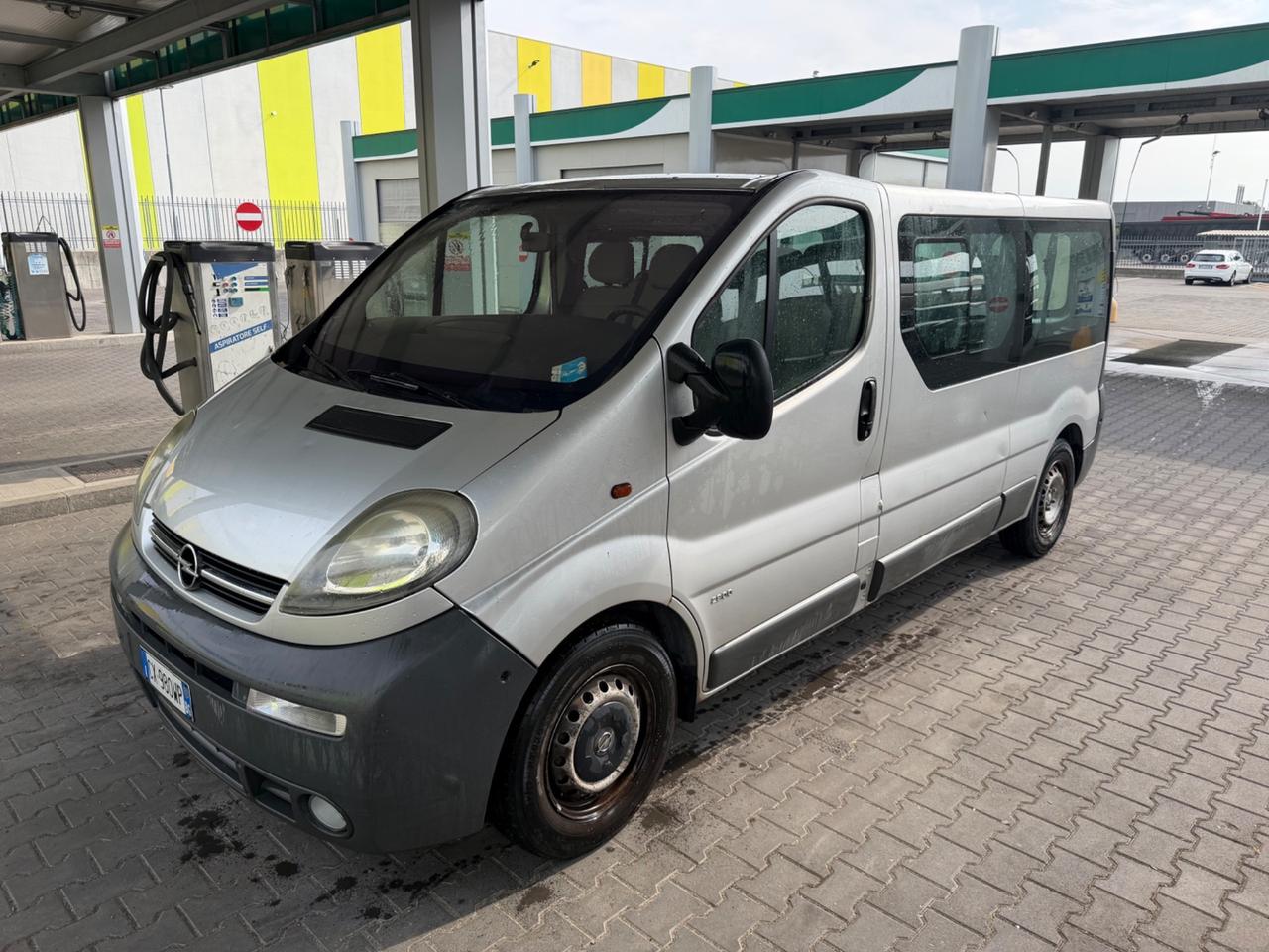 Opel Vivaro 9 Posti