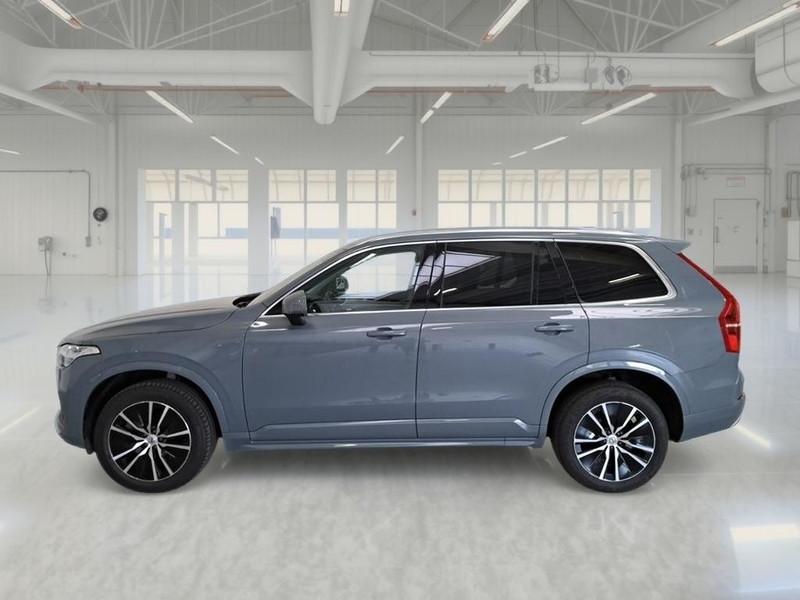 VOLVO XC90 B5 D AWD GEARTRONIC 7P MOMENTUM PRO SUV