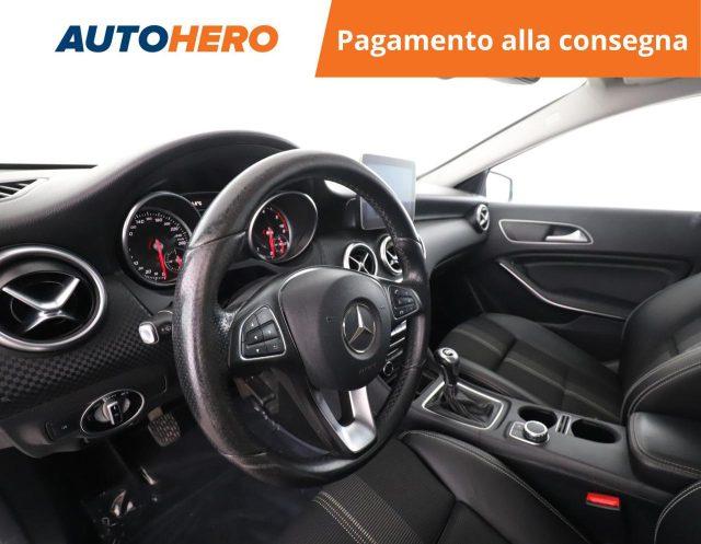 MERCEDES-BENZ A 180 d Sport