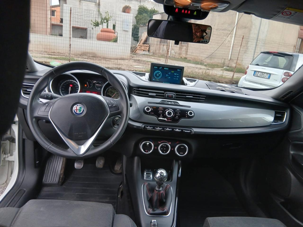 Alfa Romeo Giulietta 1.6 JTDm-2 105 CV Distinctive