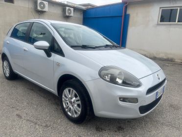 Punto Fiat g punto 5P-1.4-77cv- metano -full-2012