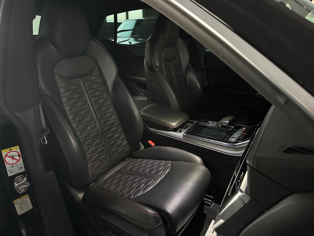Audi Q8 RS TFSI V8 quattro tiptronic