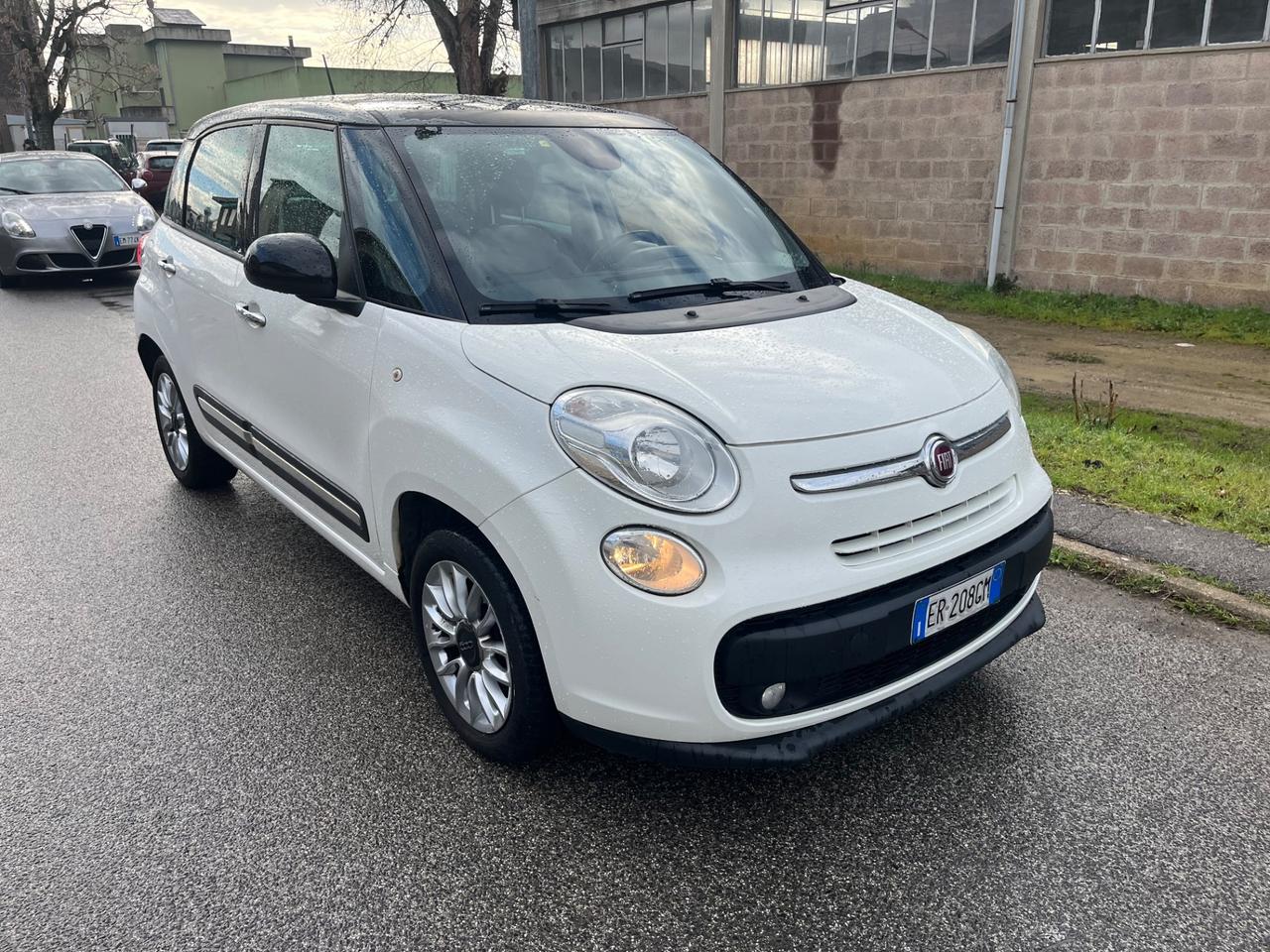 Fiat 500L 1.4 95 CV Lounge 2013 SOLI 82.000 KM