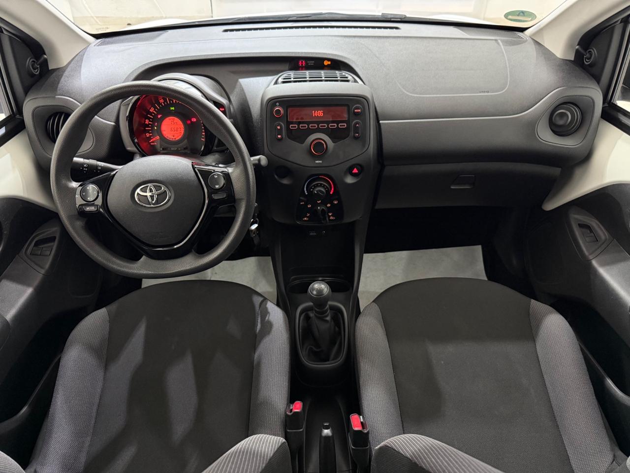 TOYOTA AYGO CONNECT 1.0 VVT-I 72 CV 5 PORTE X-COOL