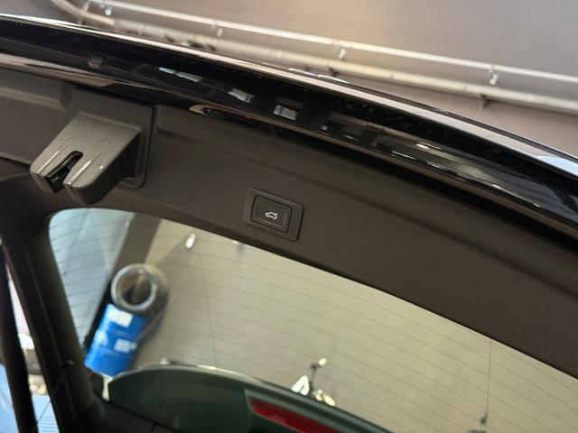 AUDI Q3 SPB 45 TFSI e S tronic Business Plus