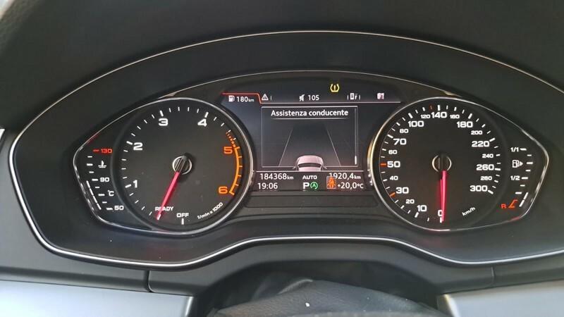 AUDI Q5 35 TDI Business quattro S tronic