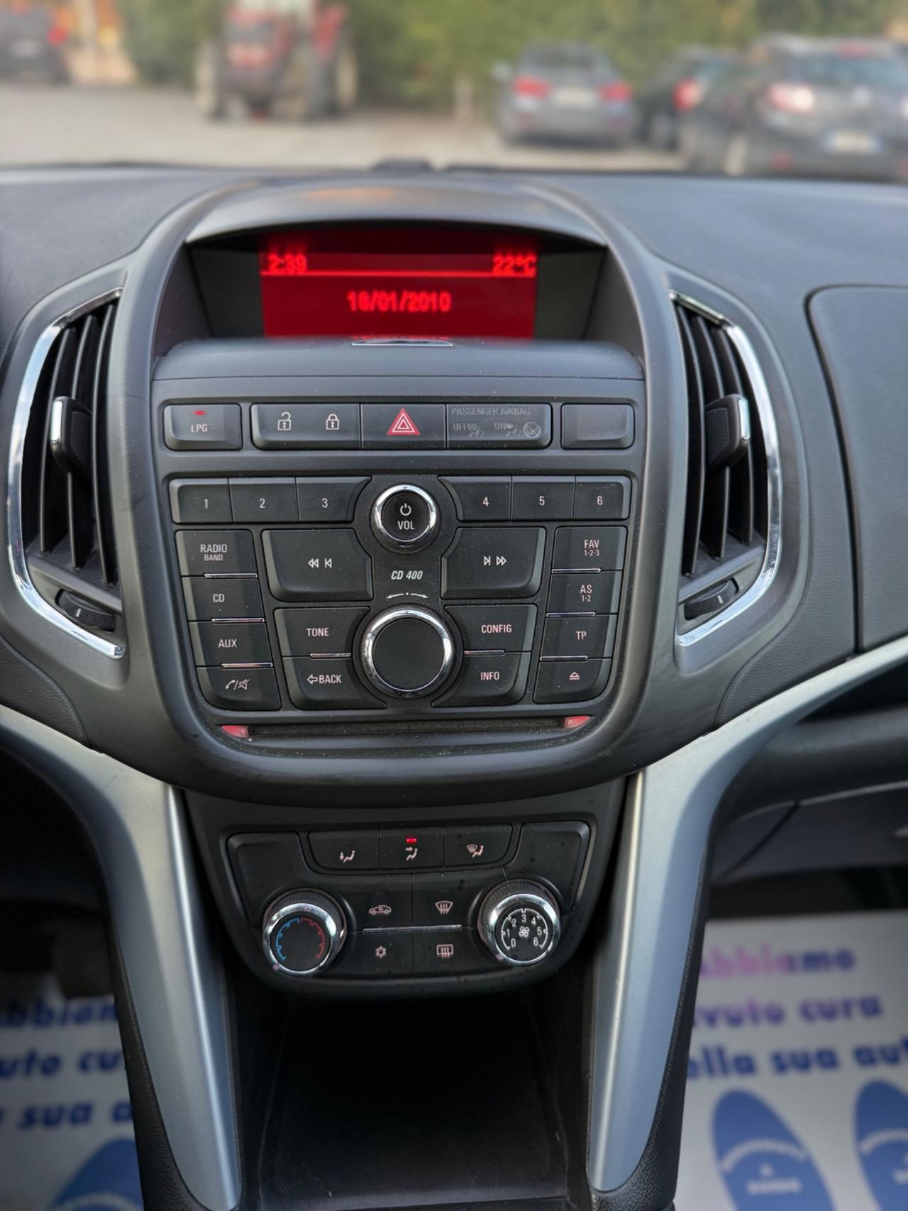 Opel Zafira Tourer 1.4 Turbo 140CV GPL Cosmo