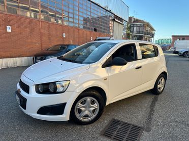 Chevrolet Aveo 1.2 86CV GPL della casa 5 porte