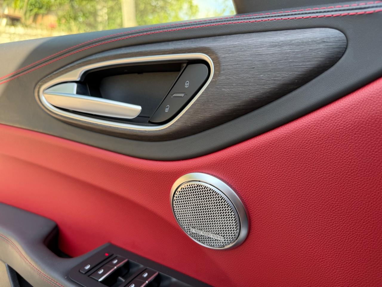 Alfa Romeo Giulia 2.0 Turbo 200 CV AT8 Ti
