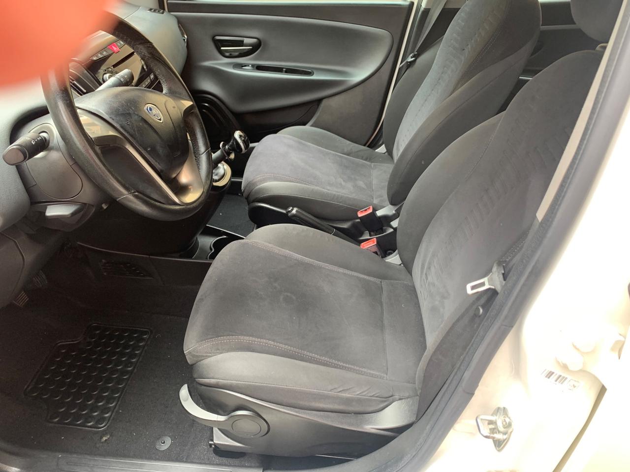 Lancia Ypsilon 1.2 69 CV 5 porte S&S 03/2014