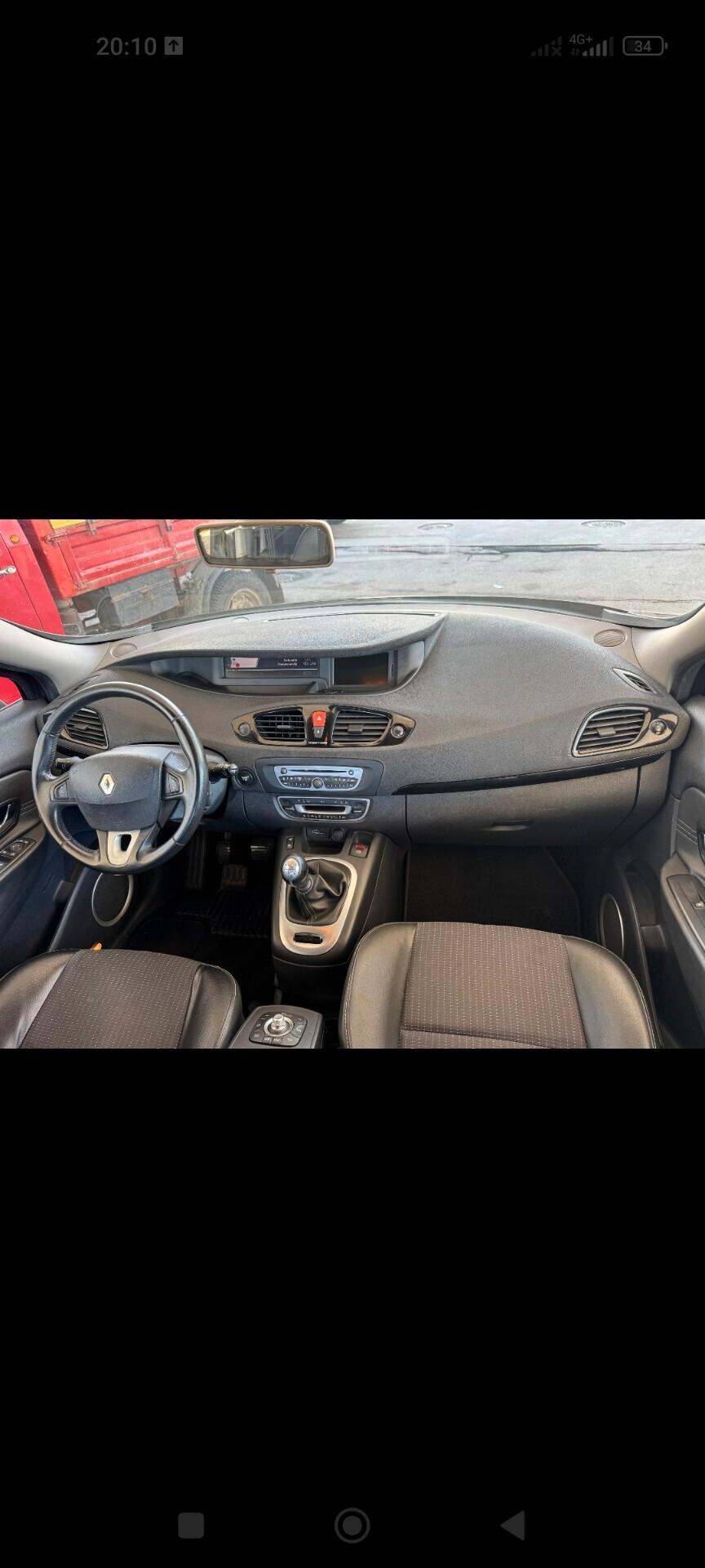 Renault Scenic xmod 1.6 diesel 2012