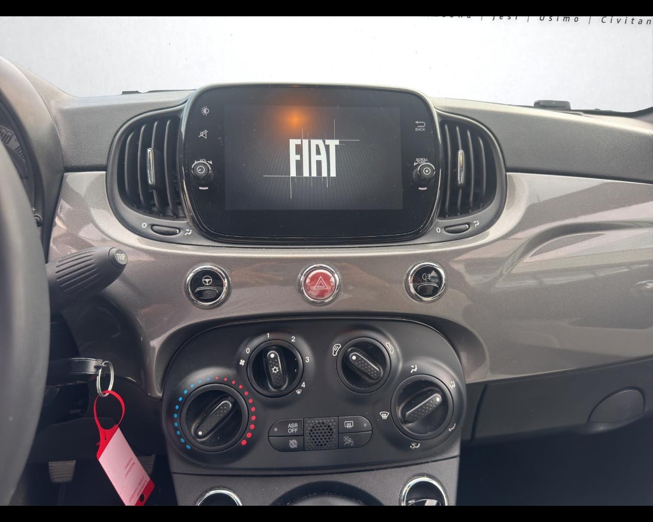 FIAT 500 (2015-2024) - 500 C 1.0 Hybrid Dolcevita